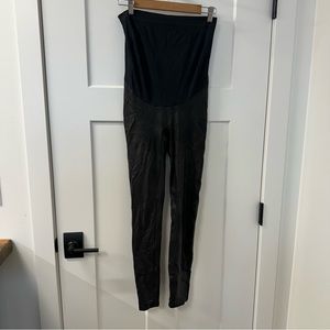 Spanx Women's Mama Maternity Jean-ish Ankle Leggings faux leather M